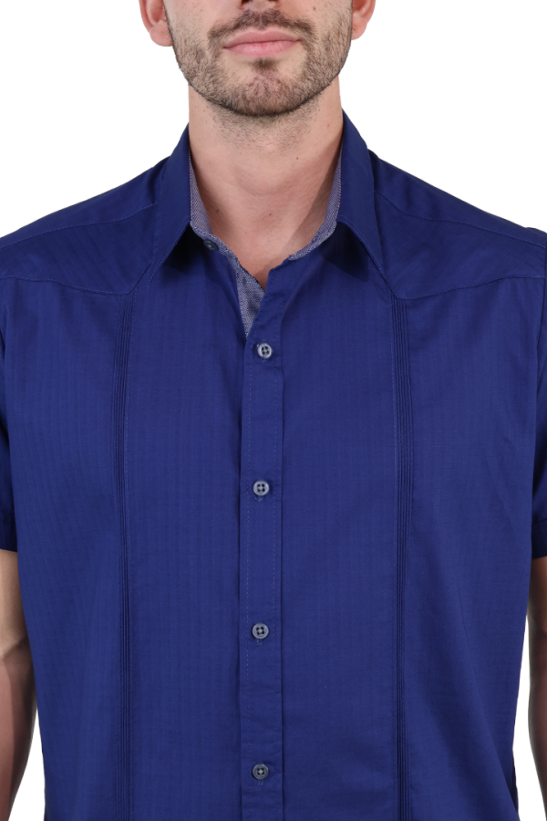 Guayabera Azul Marino De Algodón Manga Corta Con Alforzas Para Hombre
